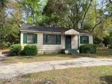 Main picture of 2413 Oxford Dr