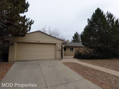 Main picture of 310 Locust St