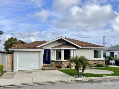 Main picture of 265 Leeward Ave
