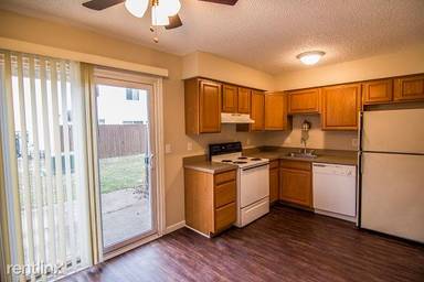 Main picture of 207 Pepper Tree Ln