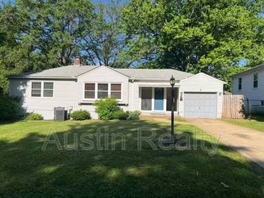 Main picture of 9567 Cantwell Dr