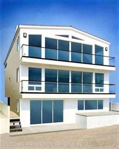 Main picture of 3705 Ocean Dr