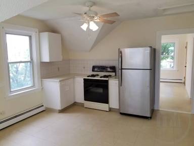 Main picture of 27 Lisbon St