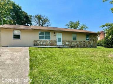 Main picture of 7304 Meadowbrook Cir