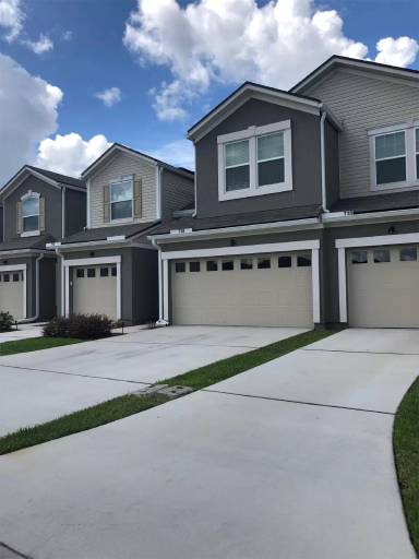 Main picture of 734 Grover Ln