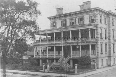 Main picture of 176 Concord St