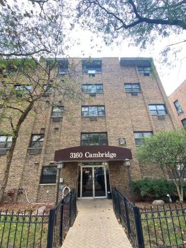 Main picture of 3160 N Cambridge Ave