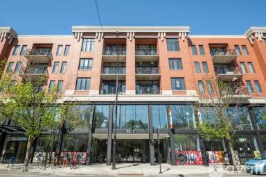 Main picture of Plaza 32 Condo