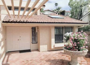 Main picture of 1828 Caminito Ascua