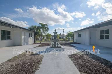 Main picture of 1322 Miramar St