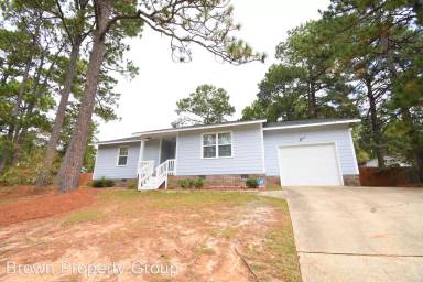 Main picture of 1021 Christina St