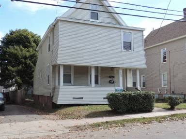Main picture of 121 Fairmont Ave