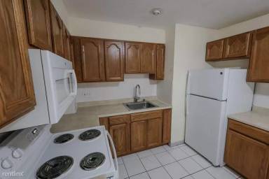 Main picture of 17 Winter St
