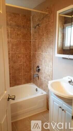 Main picture of 133 N Marion Ave