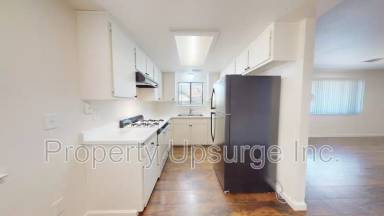 Main picture of 1529 Willis St