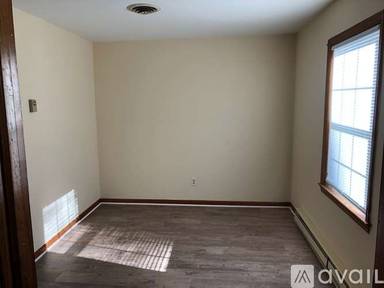 Main picture of 1252 Gatewood Rd