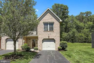 Main picture of 622 Glenbrook Dr