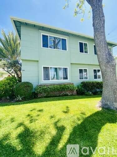 Main picture of 1104 E Imperial Ave