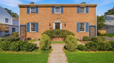 Main picture of 1402 Trouville Ave