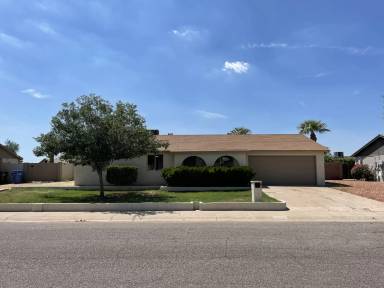 Main picture of 13614 N 15th Dr