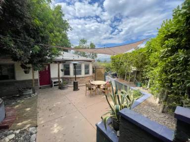 Main picture of 4993 Twining St