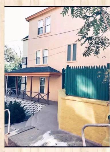 Main picture of 1701 Brownsville Rd