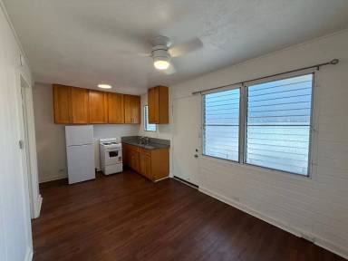 Main picture of 1226 Young St