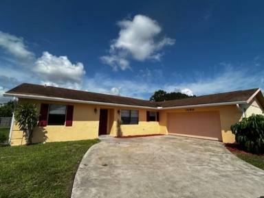 Main picture of 1298 SW Cynthia St