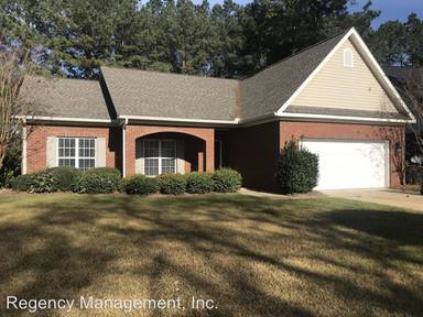 Main picture of 141 Rosemount Ct