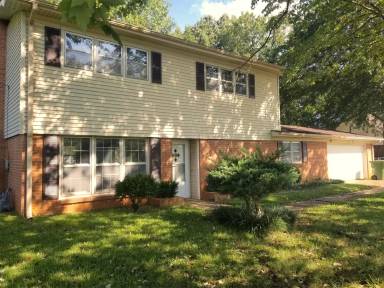 Main picture of 2105 English Dr SW