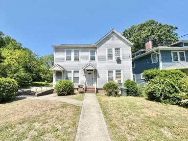 Main picture of 667 Chestnut St