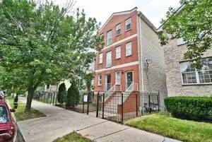 Main picture of 2328 West Washington Boulevard