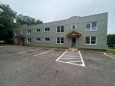 Main picture of 103 B St