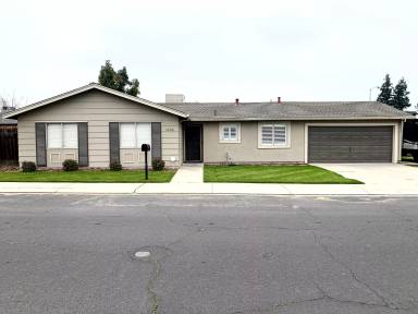 Main picture of 1126 Merced Way