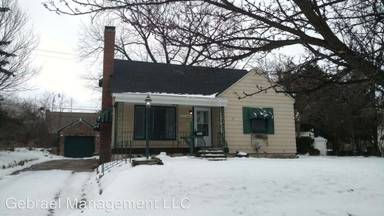 Main picture of 709 Mann Ave