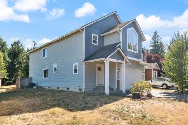 Main picture of 4335 17th Way NE