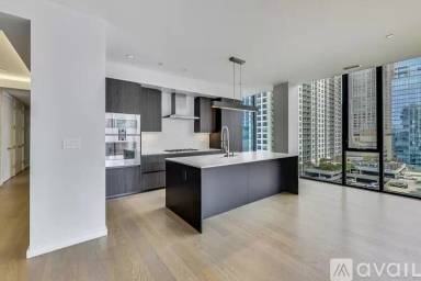 Main picture of 56 W Huron St