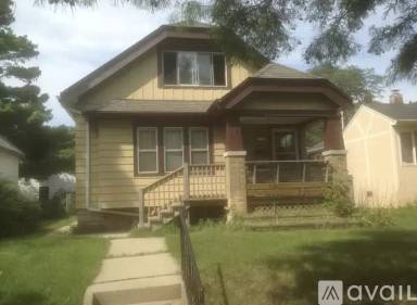 Main picture of 5551 N 41st St