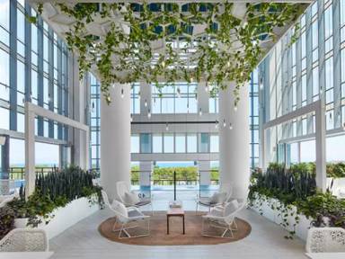 Main picture of Essex on the Park