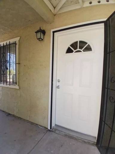 Main picture of 919 E St