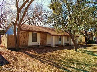 Main picture of 810 Grassy Glen Dr