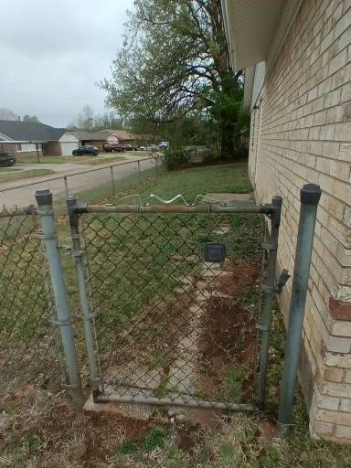 Main picture of 801 Meadowridge Dr