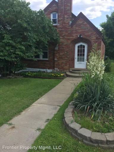 Main picture of 9420 Everman Ave