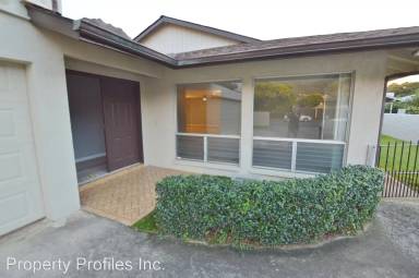 Main picture of 2955 Lowrey Ave