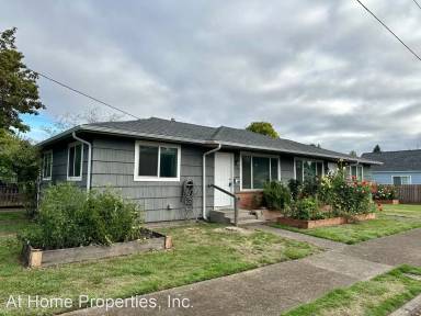Main picture of 2735 NW Lincoln Ave