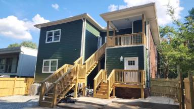 Main picture of 1102 Briarcliff Pl NE