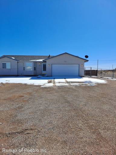 Main picture of 768 E Thistle Dr
