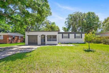 Main picture of 5223 Dugdale Rd