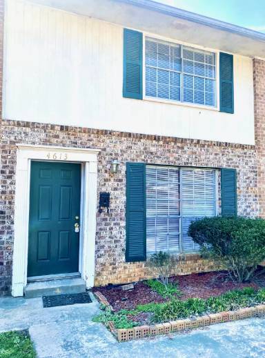 Main picture of 4613 Grove Park Ln