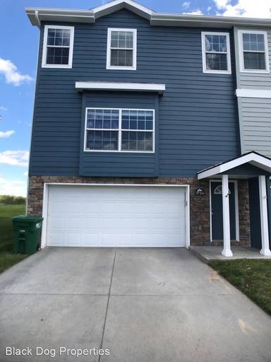 Main picture of River Trail Apartment Homes